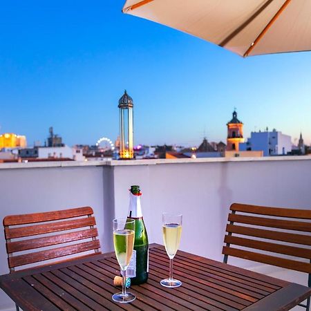-Malagasunapts-Private Terrace Penthouse Экстерьер фото