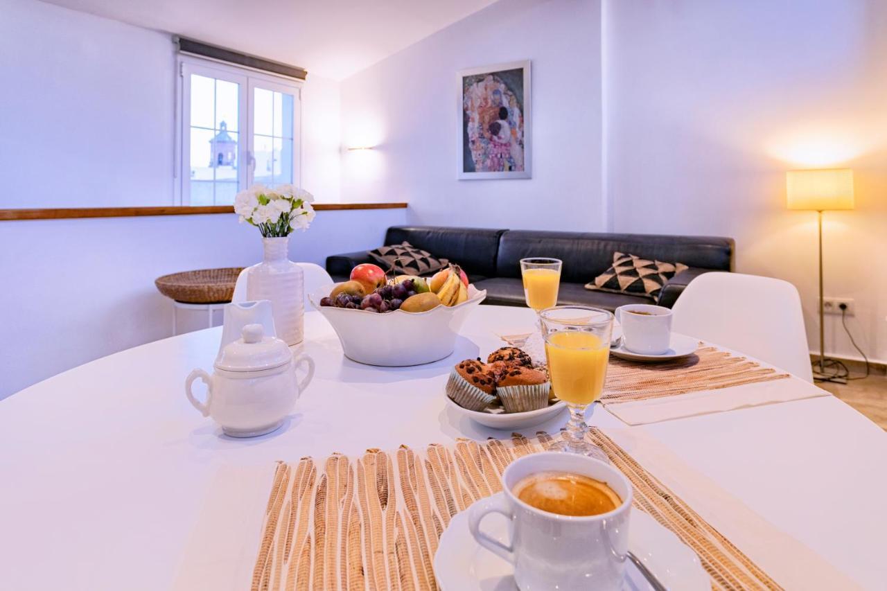 -Malagasunapts-Private Terrace Penthouse Экстерьер фото