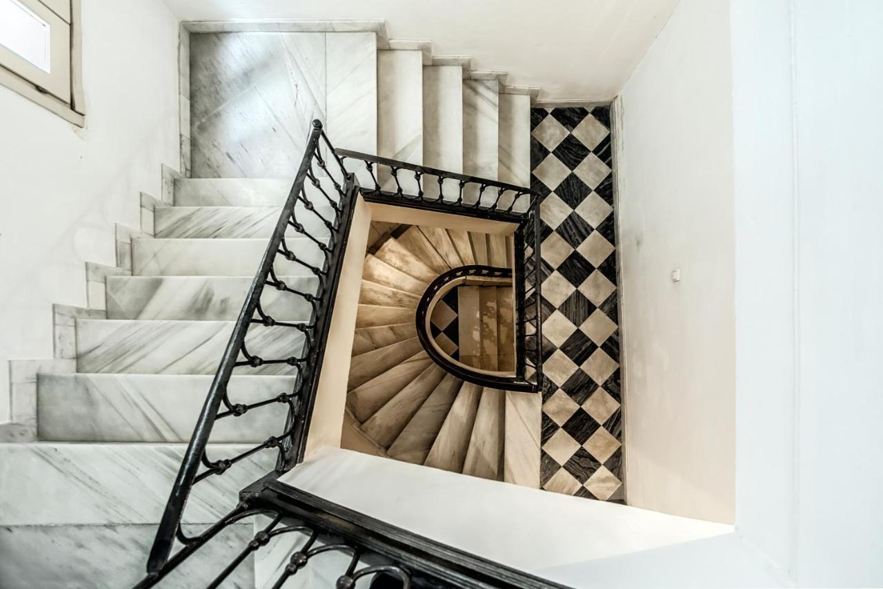 -Malagasunapts-Private Terrace Penthouse Экстерьер фото
